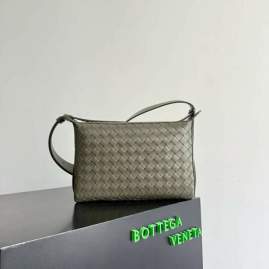 Picture of Bottega Veneta Handbags _SKUfw217830542fw